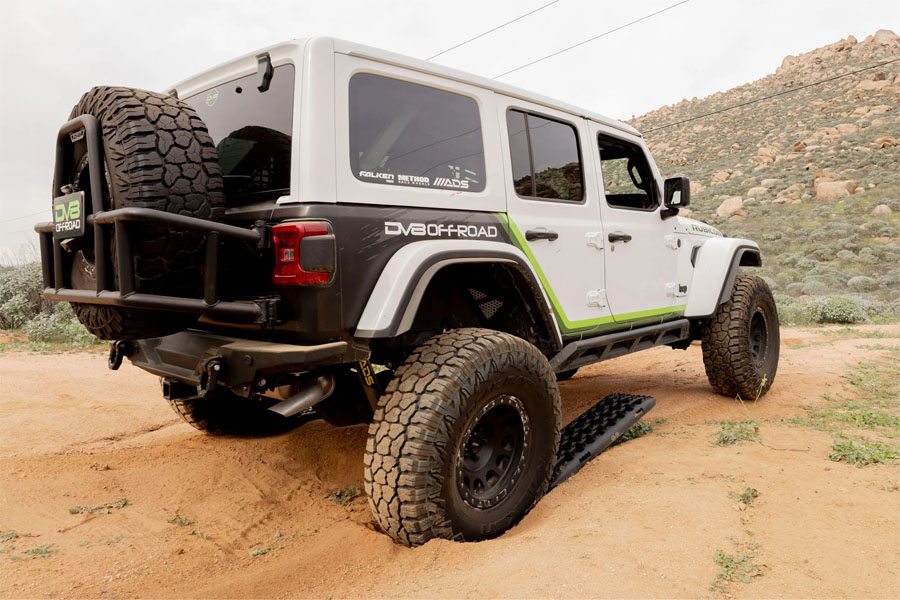 DV8 Offroad Xtract Traction Boards Pair - Orange