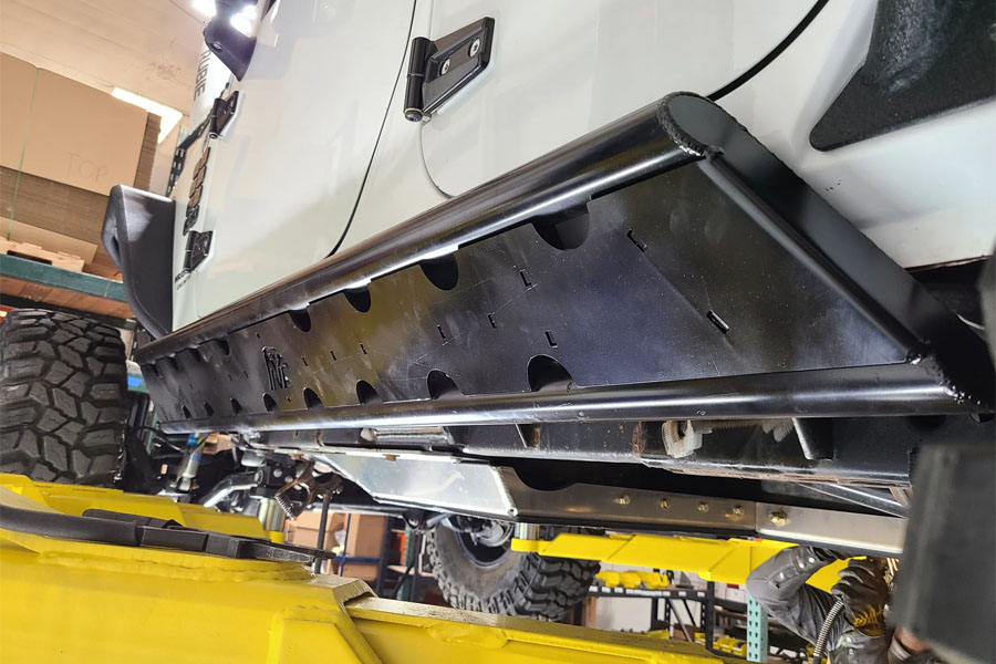 Next Venture Motorsports Rock Sliders Rimrocker Series, Frame Mounted w/ Aluminum Inserts - JK 4DR