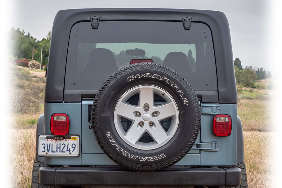 Turn Offroad 1‑Piece Hard Top, Textured Black w/ Insulated Black Foam Headliner - TJ