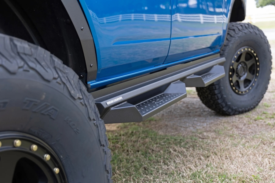 Rough Country DS2 Drop Steps     - Bronco 4dr 2021+