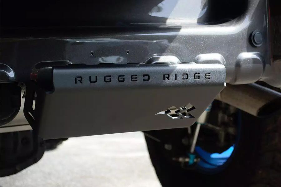 Rugged Ridge Hitch Receiver Skid Plate 