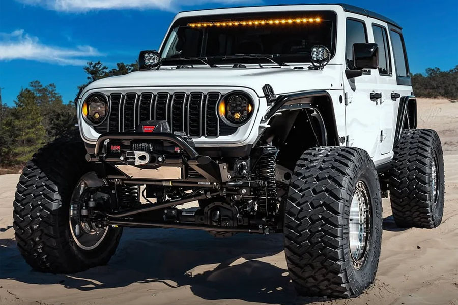 EVO Manufacturing 4.5in Enforcer Overland Stage 3 Plus Lift Kit w/ King 2.0 Shocks - JL 3.6L/2.0L
