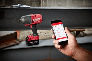 Milwaukee Tool M18 FUEL with One-Key High Torque Impact Wrench 1/2in Friction Ring Kit