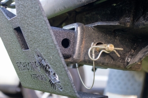 Fishbone Offroad Hitch Mounted Step