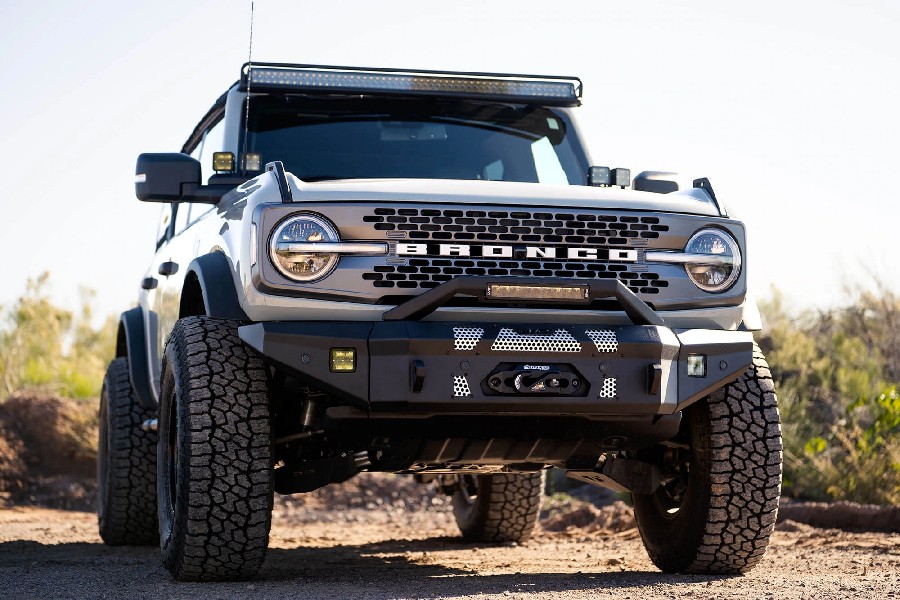 DV8 Offroad MTO Series Winch Front Bumper - Bronco 2021+