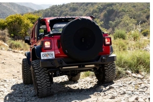 Rampage 37in Spare Tire Cover with Camera Slot, Black  - JL