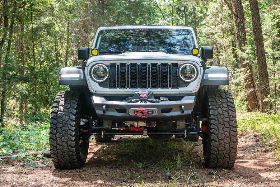 Fab Fours Ghost Stubby Front Winch Bumper w/ No Guard - JT/JL