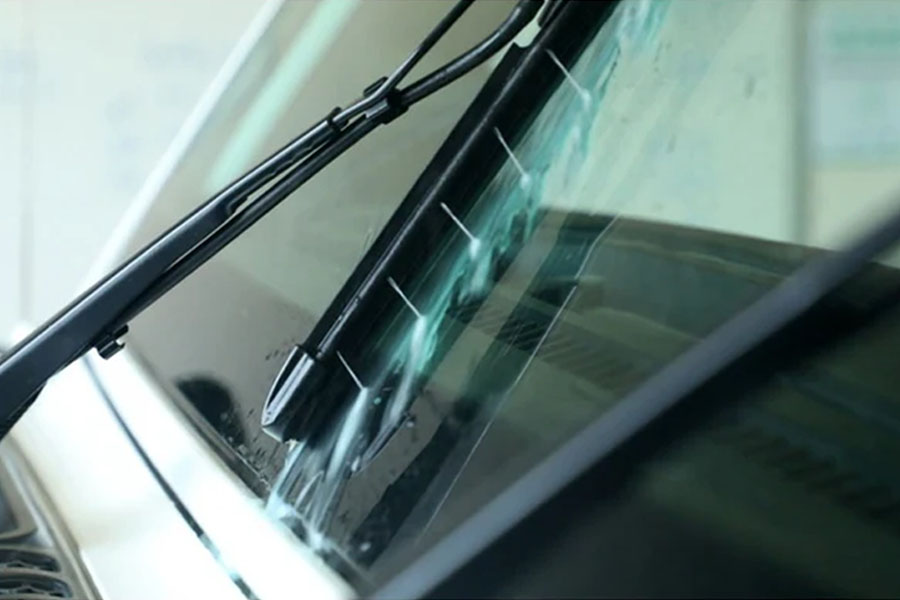 Mopar Performance Wiper Blades w/Spray Jets - JL/JT