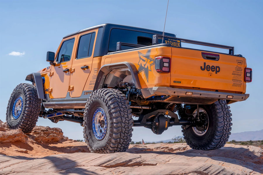 Rock Krawler 4.5in Rockzilla Coilover Long-Arm Suspension - JT