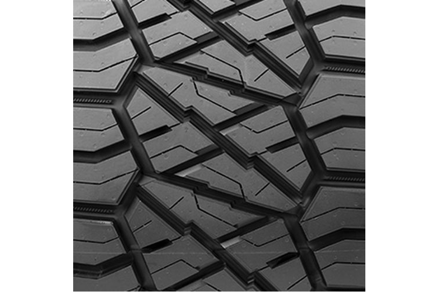 Nitto Ridge Grappler LT285/70R17 Tire