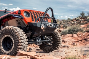 Road Armor Stealth Mid Width Front Skid Plate  -  Texture Black - JT/JL 