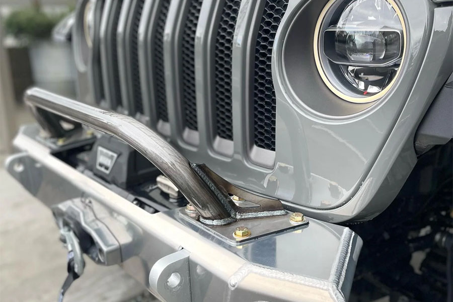 Next Venture Motorsports Aluminum Adventure Front Bumper & Lower Skid Plate + Light Mount w/ 11in Stinger - Bare - JL/JT