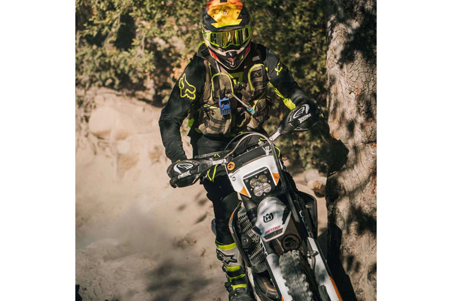 Rugged Radios ANALOG ONLY - Rugged V3 - Business Band Two Way Handheld Radio