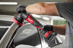 Milwaukee Tool M18 Fuel 15mm Random Orbital Polisher