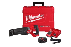 Milwaukee Tool M18 Fuel Sawzall Recip Saw w/ Battery XC5.0 Kit