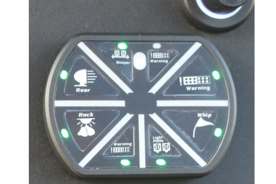 Racers Sport Lighting 8 Gang DC12V 80-Amp  Lightning Series Long Range Wireless Source Control Switch Power System