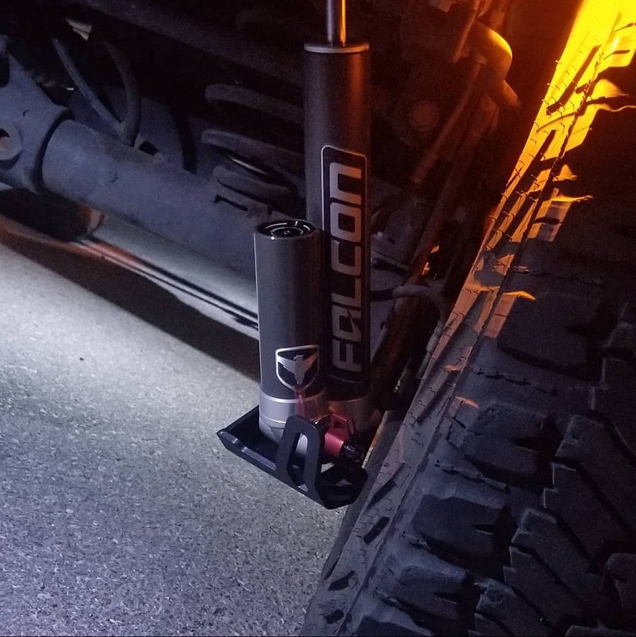 User Media for: Teraflex Falcon Series 3.3 Adjustable Piggyback Shocks Front & Rear Kit 3-4.5in Lift - JK 4DR