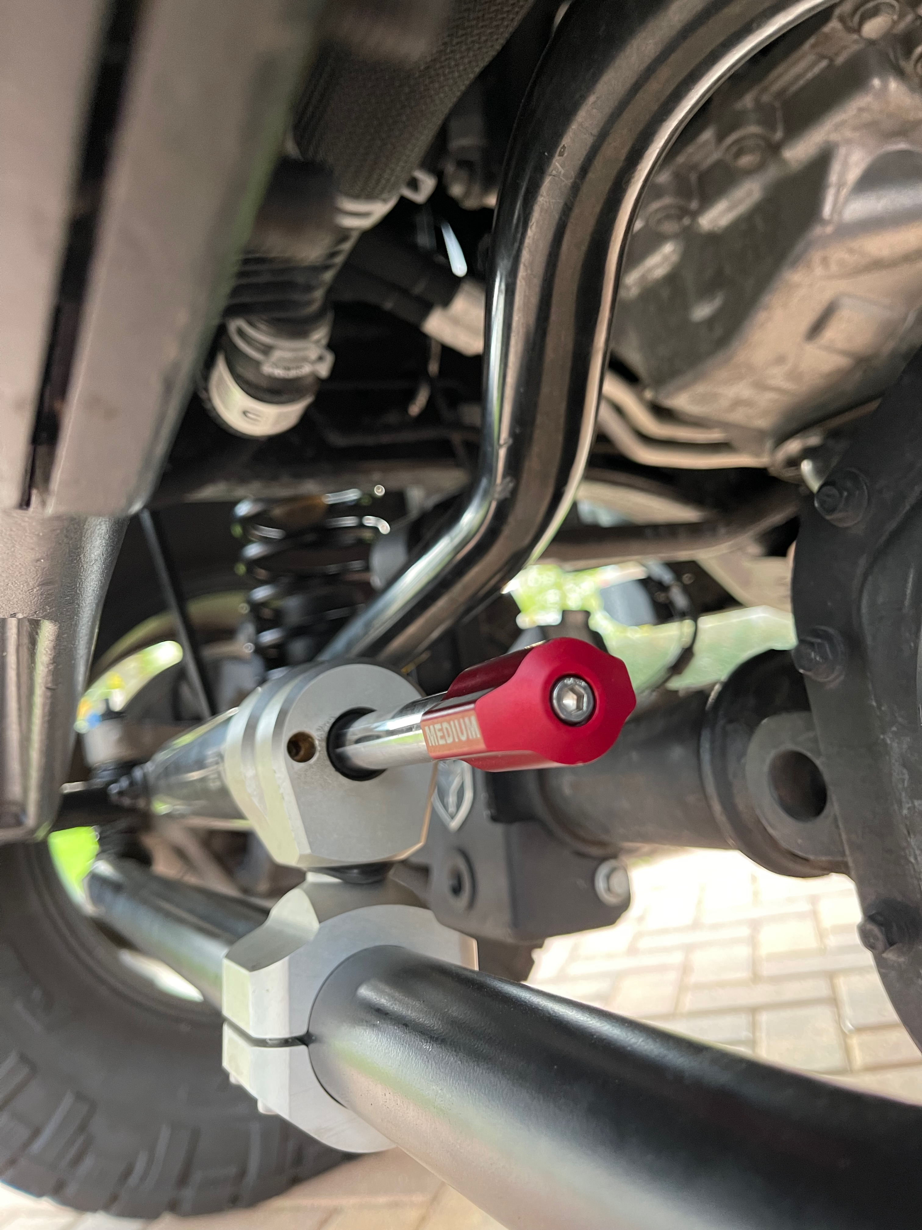 User Media for: Teraflex Falcon Nexus EF 2.2 Fast Adjust Steering Stabilizer  - JT/JL