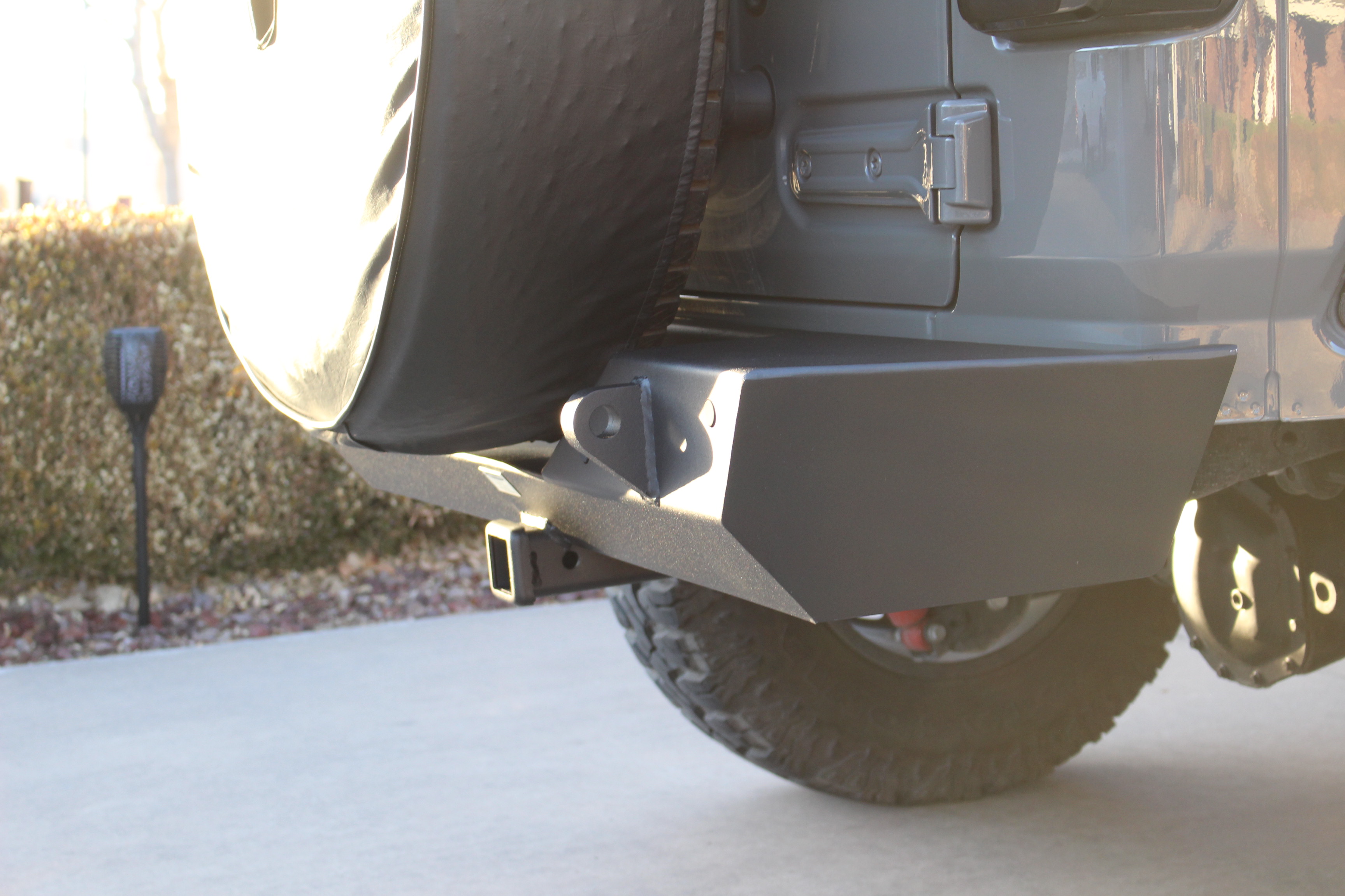 Smittybilt Gen1 XRC Rear Stubby Bumper  ( Part Number: 77855)