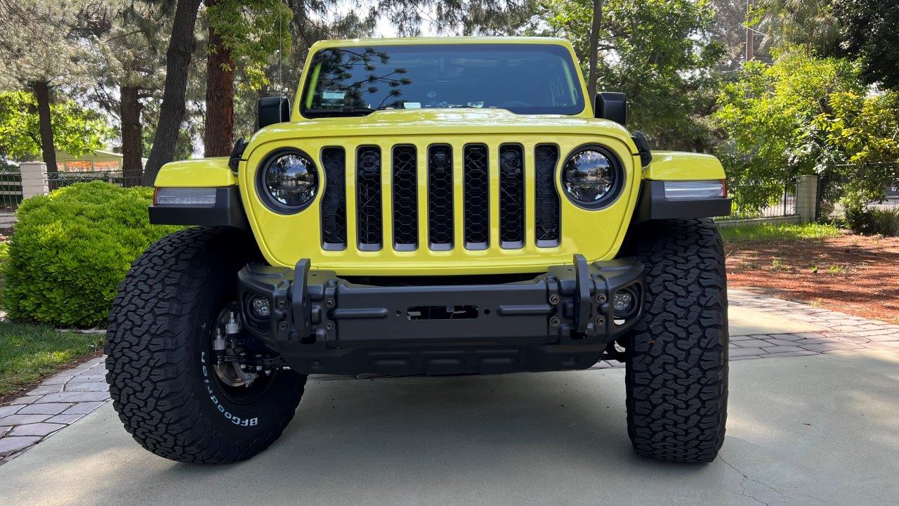 User Media for: Rugged Ridge Arcus Front Bumper Set W/ Overrider - JT/JL