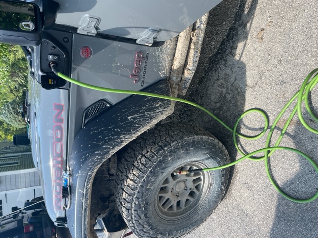 User Media for: Grimm Offroad 4XE Charge Port Air Chuck Conversion Kit - JT/JL