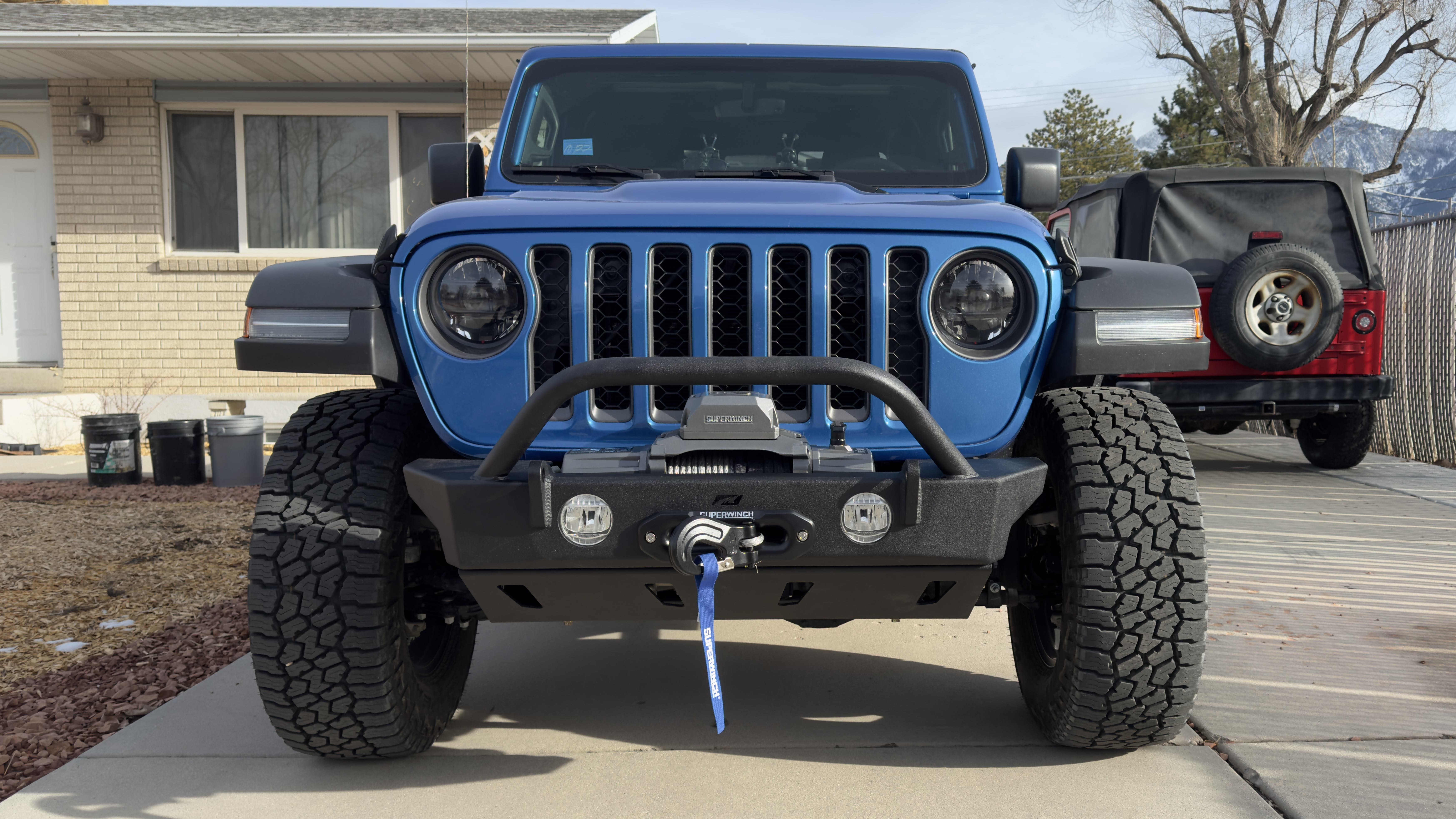 User Media for: Motobilt Crusher Series HD Front Bumper  - JT/JL