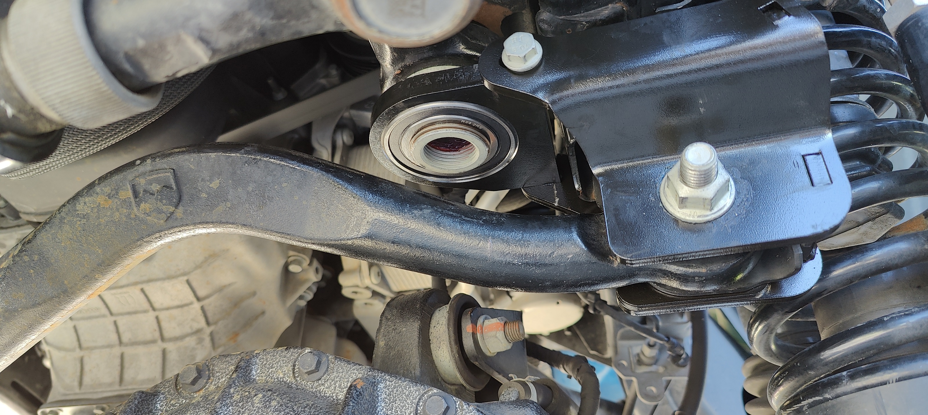 User Media for: Steer Smarts Yeti XD Sector Shaft Brace w/ Frame Side Track Bar Bracket   - JT/JL