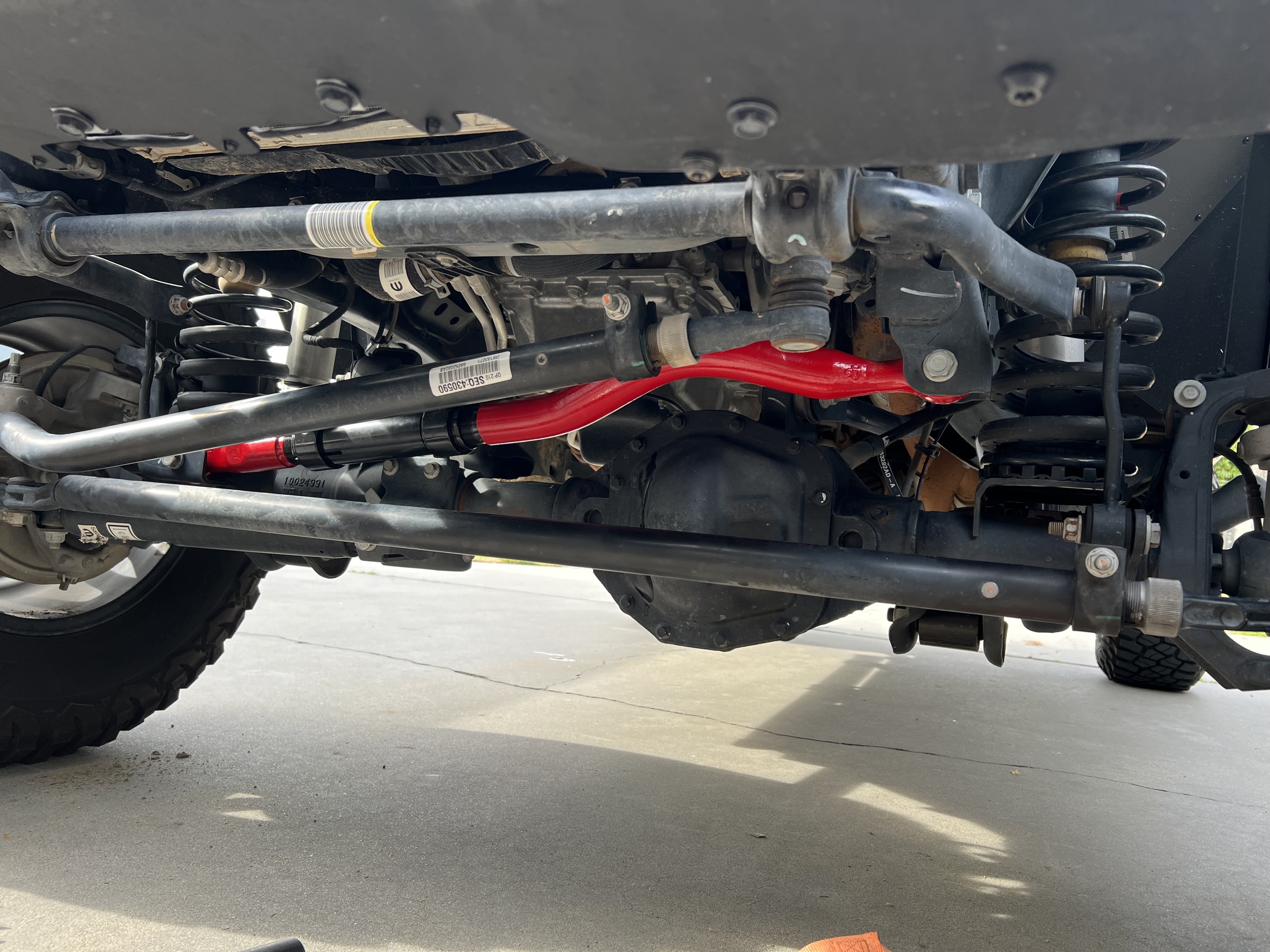User Media for: Steer Smarts Yeti XD Pro-Series Front Adjustable Track Bar - JT/JL