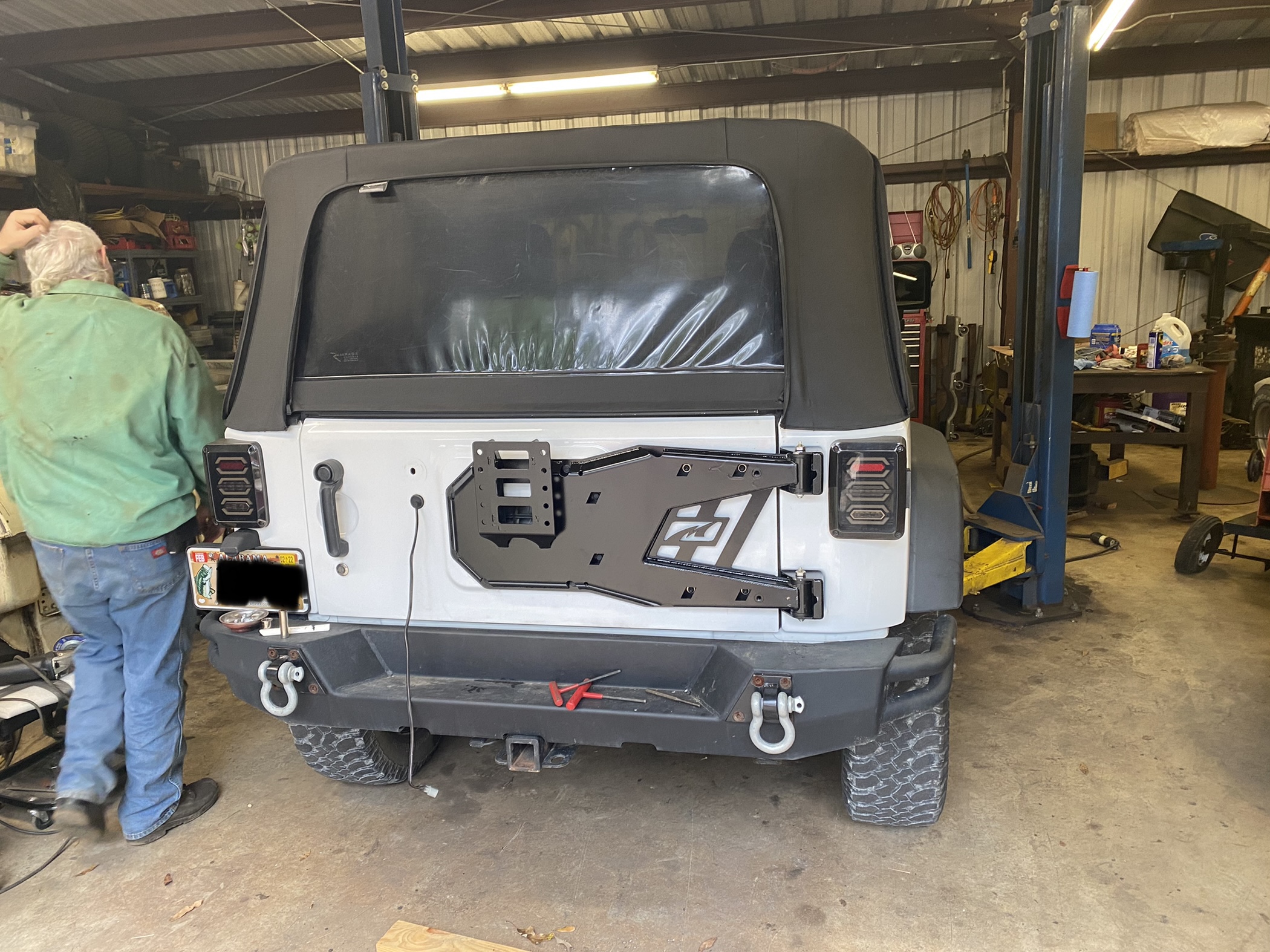 User Media for: Motobilt Tire Carrier - Bare Steel - JK 