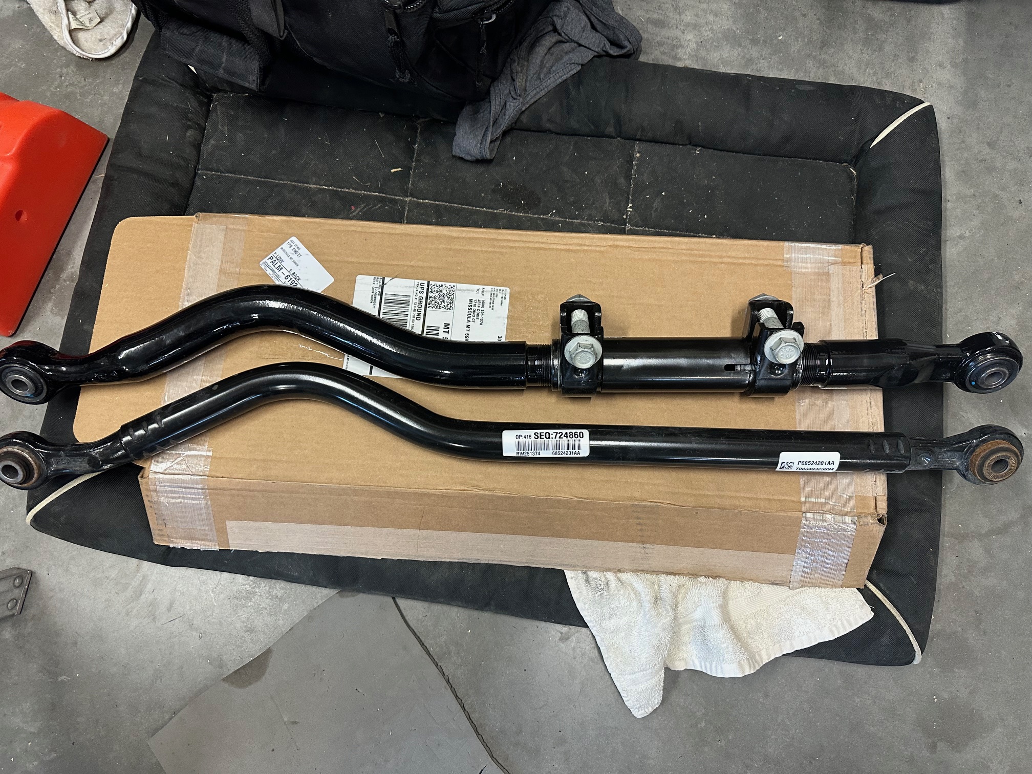 User Media for: Steer Smarts Yeti XD Adjustable Front Track Bar - Black - JT/JL
