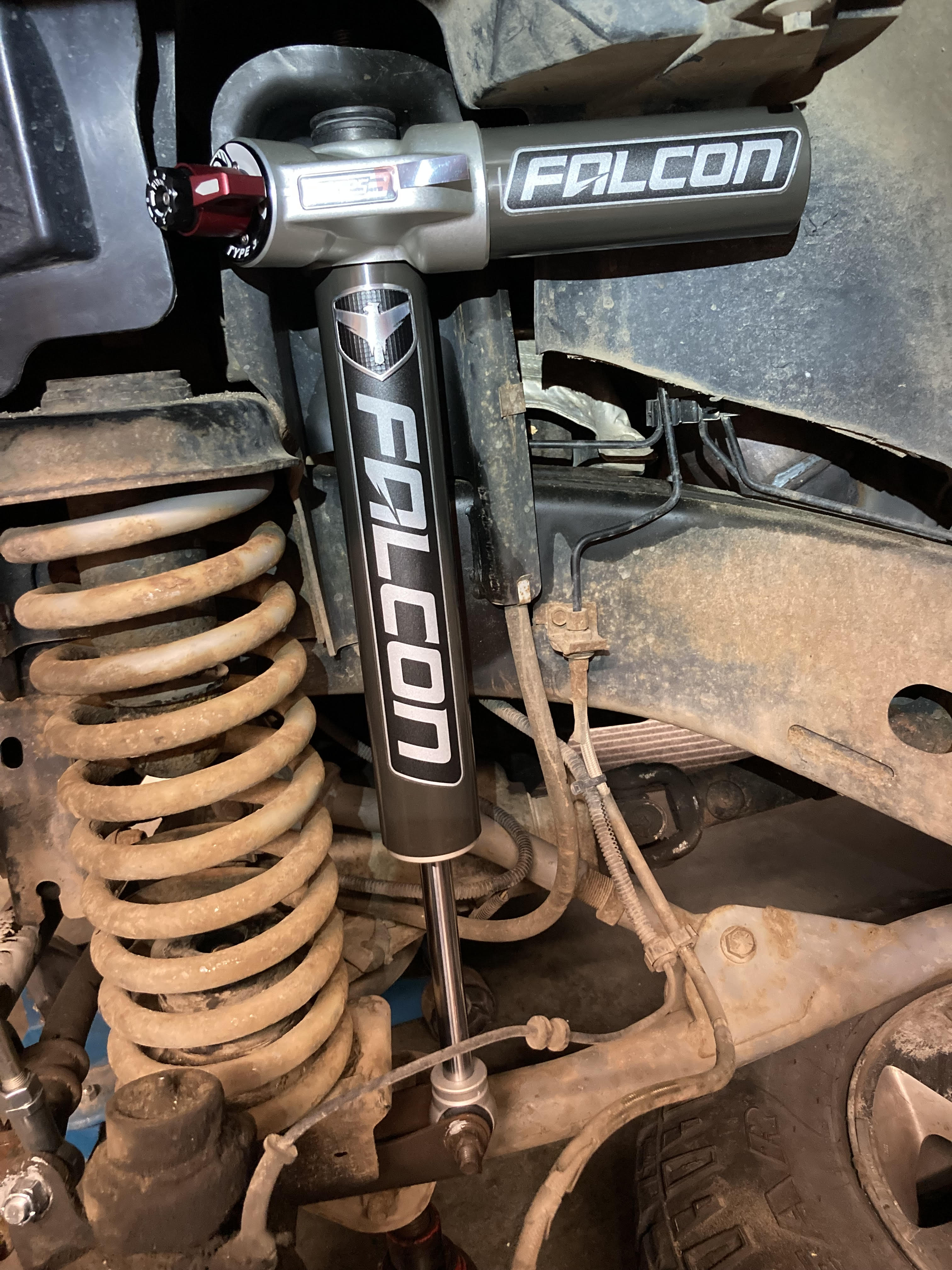 User Media for: Teraflex Falcon Series 3.3 Adjustable Piggyback Shocks Front & Rear Kit 3-4.5in Lift - JK 4DR