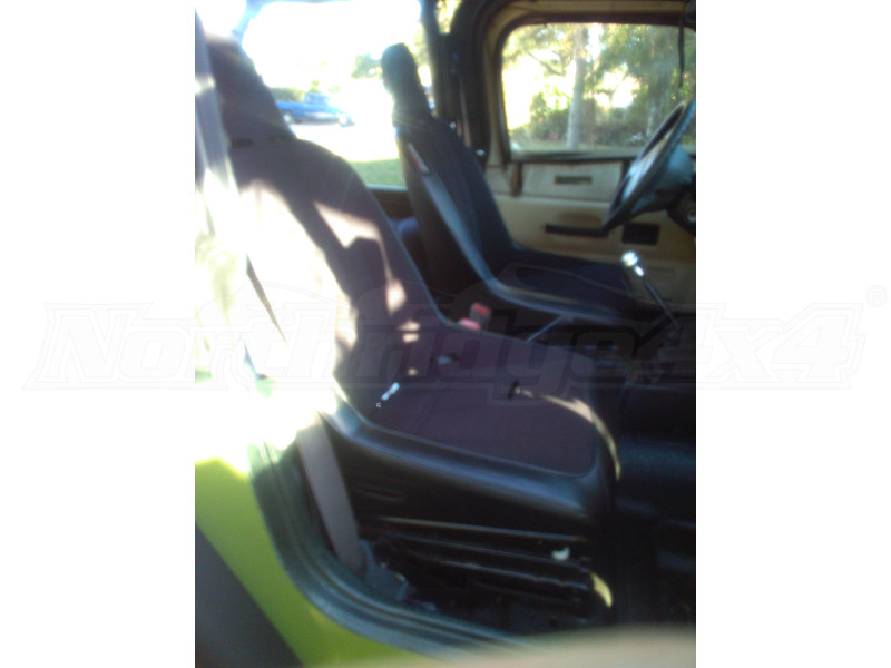 MasterCraft Nomad Front Seat Black Pair (Part Number: 525200) User Media for: MasterCraft Nomad Front Seat Black Pair