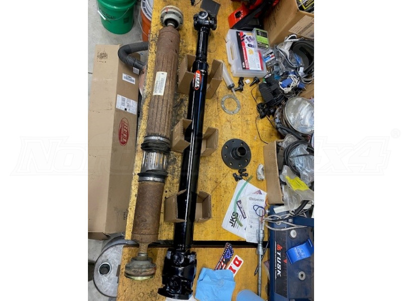 J.E. Reel 1350 Heavy Duty CV DriveLine Rear AT (Part Number: 3512JK-4R) User Media for: J.E. Reel 1350 Heavy Duty CV DriveLine Rear AT - JK