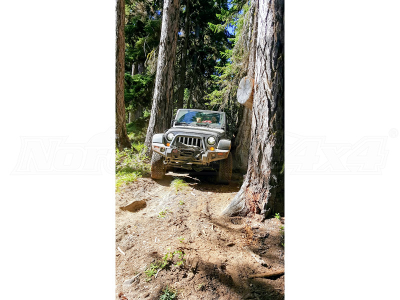 ARB Deluxe Front Bumper w/ Winch Bull Bar Black (Part Number: 3450230) User Media for: ARB Deluxe Front Bumper w/ Winch Bull Bar Black - JK