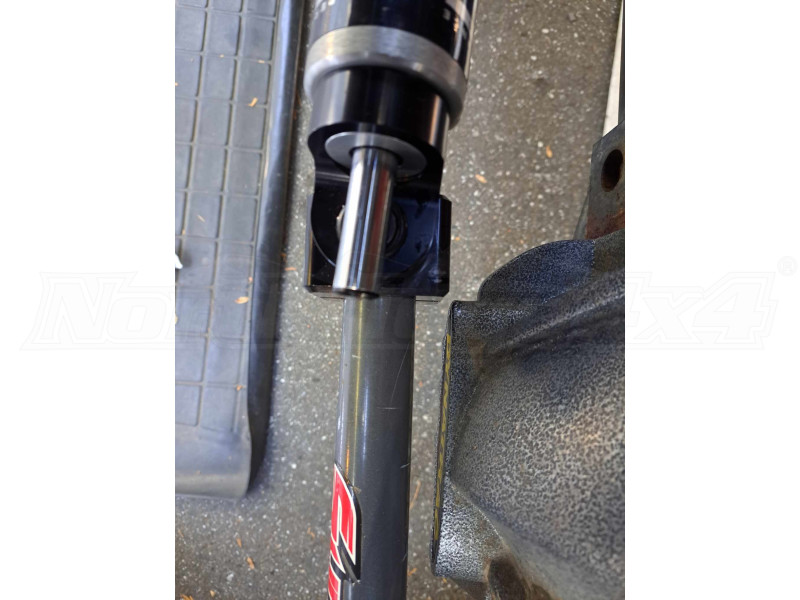 Fox 2.0 TS Steering Stabilizer, Stock & 1 3/8in Tie Rod Clamp (Part Number: 985-02-121) User Media for: Fox 2.0 TS Steering Stabilizer, Stock & 1 3/8in Tie Rod Clamp - JK