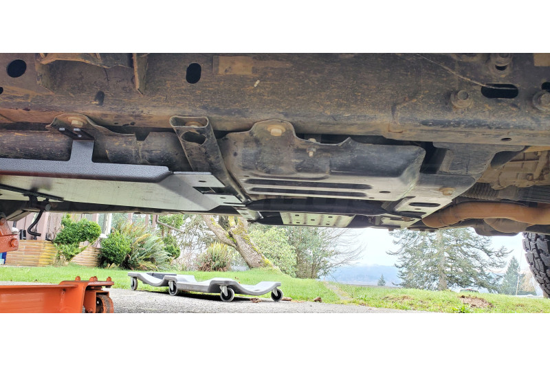 Rubicon Express Gas Tank Skid Plate (Part Number: REA1024) User Media for: Rubicon Express Gas Tank Skid Plate - JT